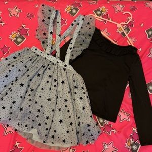 Brand new matching set with so many details, blue dress with stars.